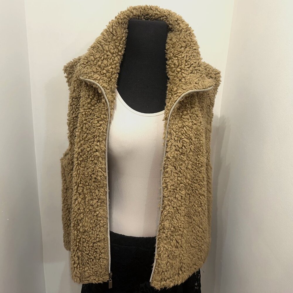 Gender Neutral Teddy Zip Vest by Habitat Large/XL